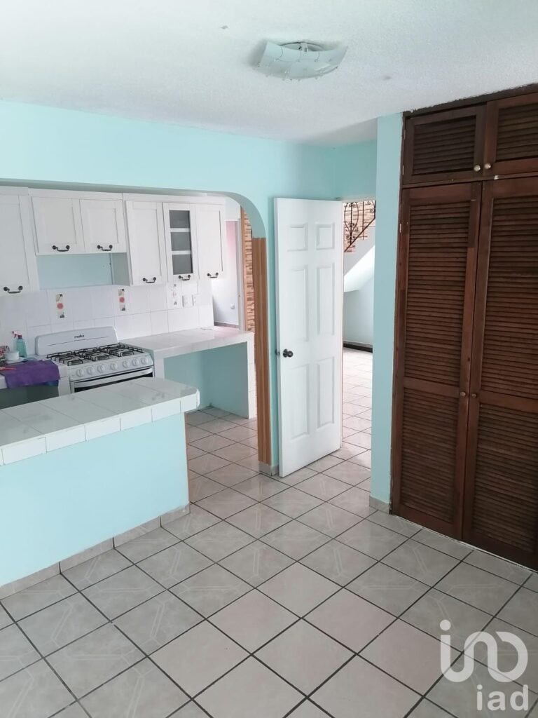 Casa en Venta en Durango, Fracc. Granja Graciela | 5 Recámaras (2 en Planta Baja).