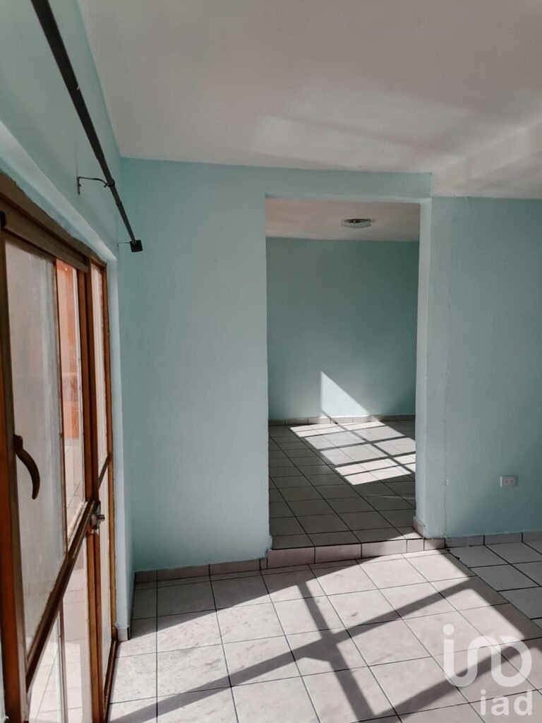 Casa en Venta en Durango, Fracc. Granja Graciela | 5 Recámaras (2 en Planta Baja).