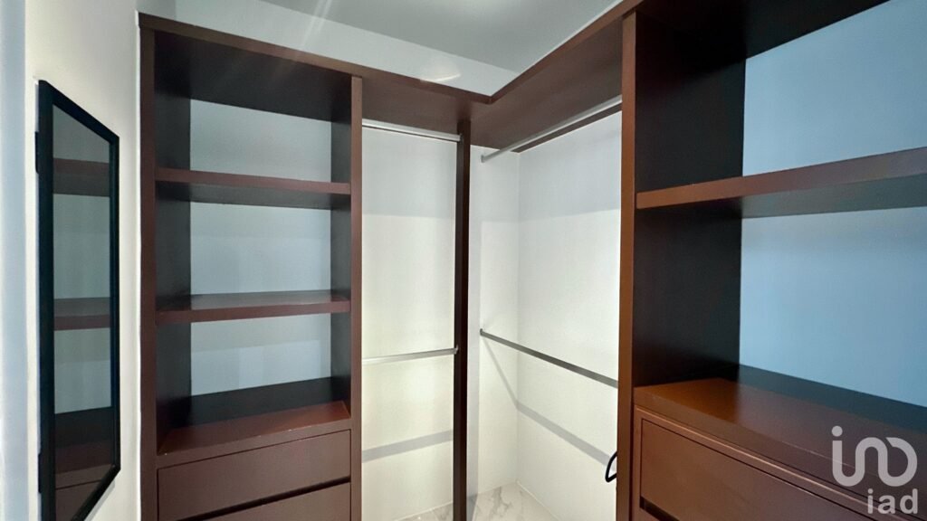 DEPARTAMENTO EN RENTA AMUEBLADO EN RESIDENCIAL OMBU