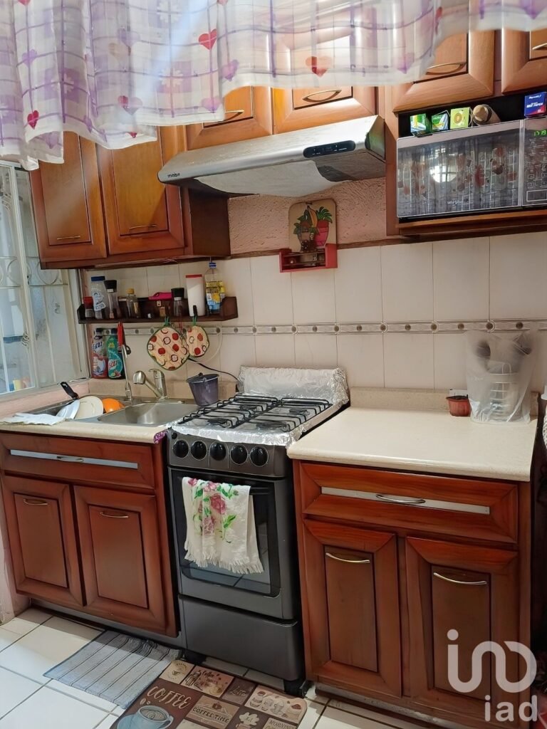 CASA EN VENTA EN TORRENTES NORTE