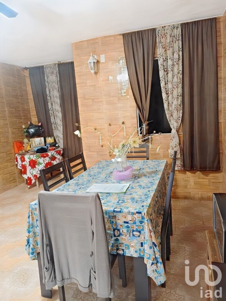 CASA EN VENTA EN TORRENTES NORTE