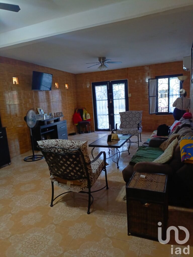 CASA EN VENTA EN TORRENTES NORTE