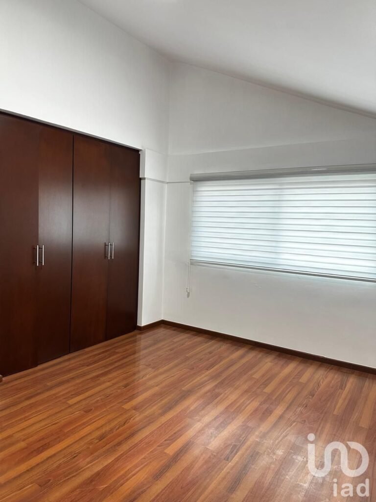 CASA EN RENTA EN METEPEC GALERÍAS