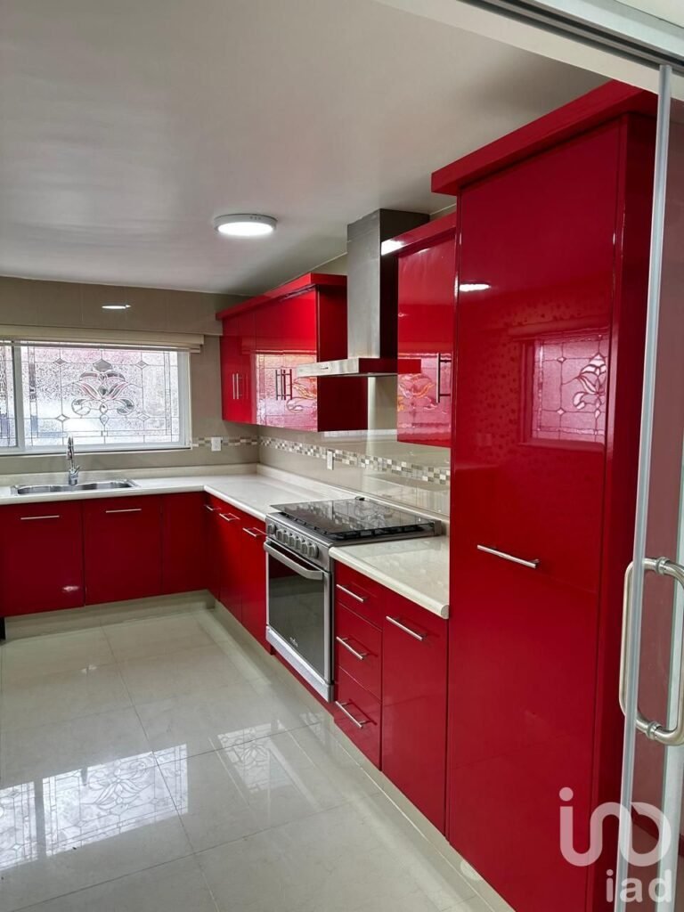 CASA EN RENTA EN METEPEC GALERÍAS