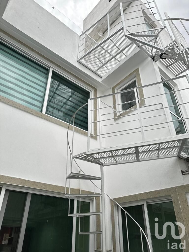 CASA EN RENTA EN METEPEC GALERÍAS