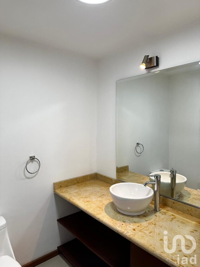 CASA EN RENTA EN METEPEC GALERÍAS