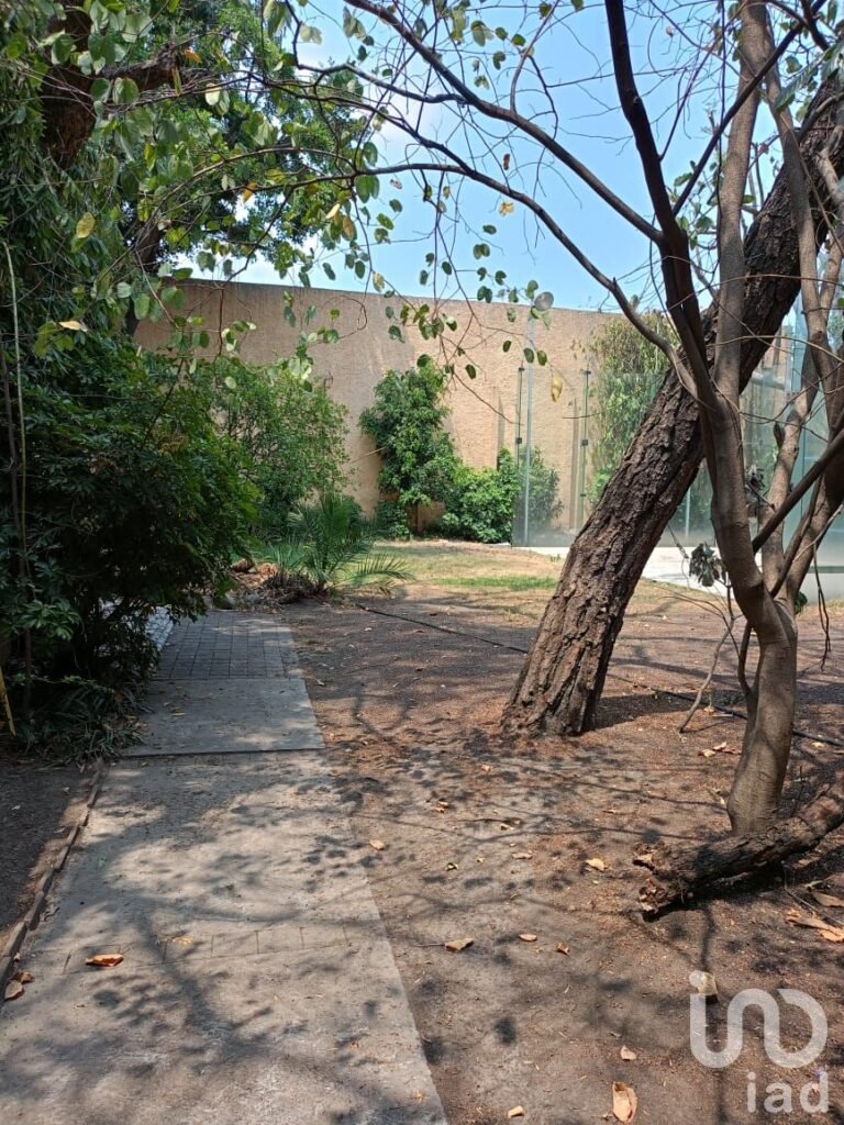 Terreno Residencial en venta en el centro de Tlalpan, CDMX