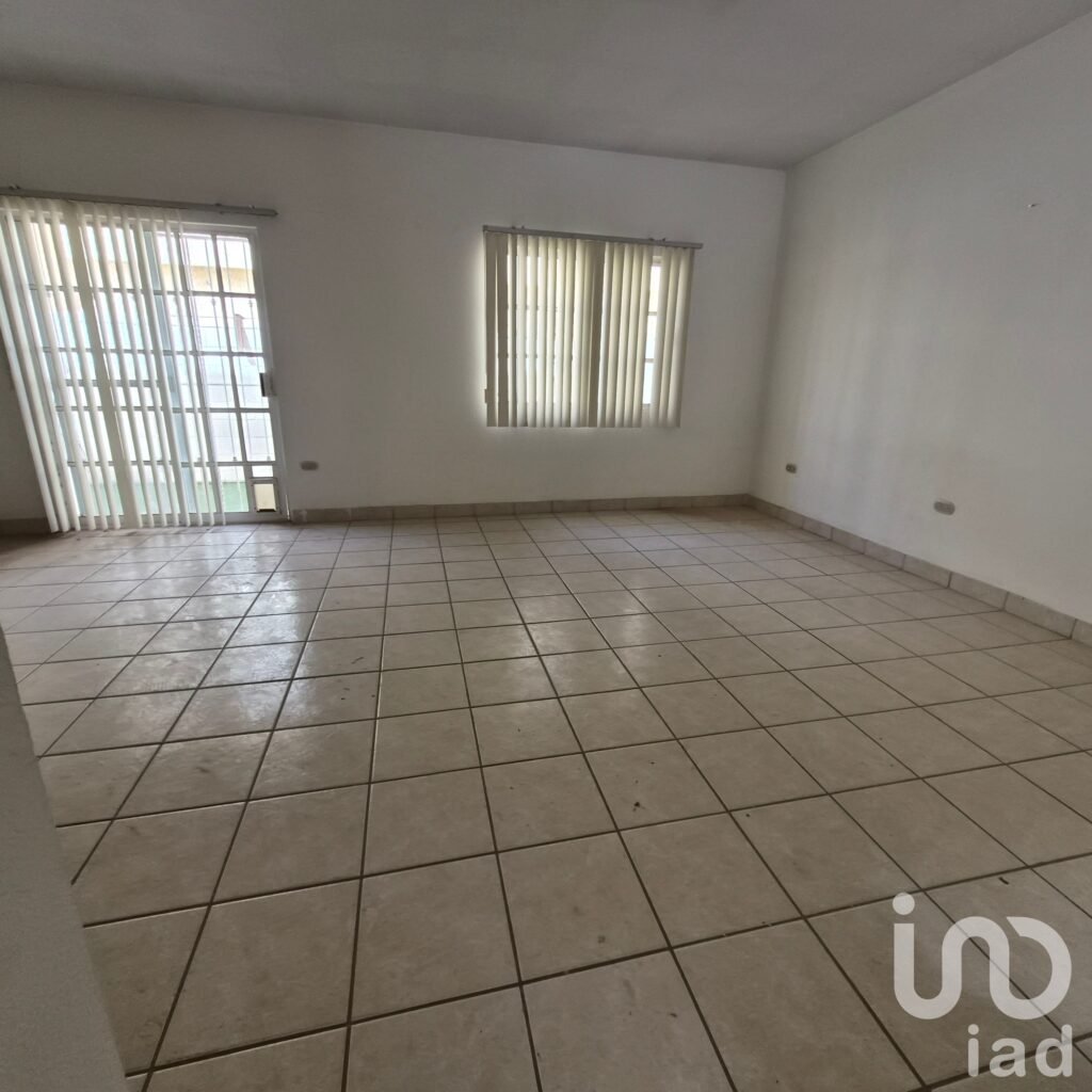 Casa en Renta cerca de Walmart de Ejercito Nacional a 3 min de Misiones