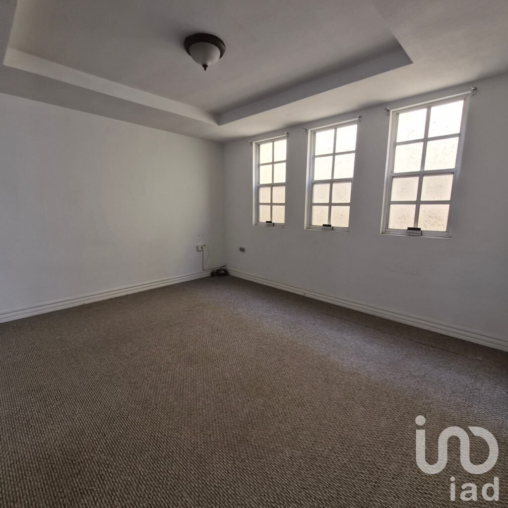 Casa en Renta cerca de Walmart de Ejercito Nacional a 3 min de Misiones