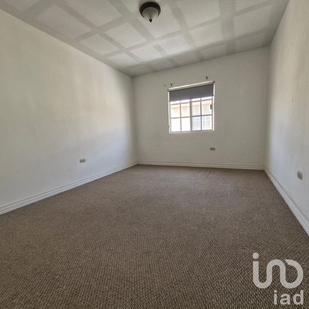 Casa en Renta cerca de Walmart de Ejercito Nacional a 3 min de Misiones