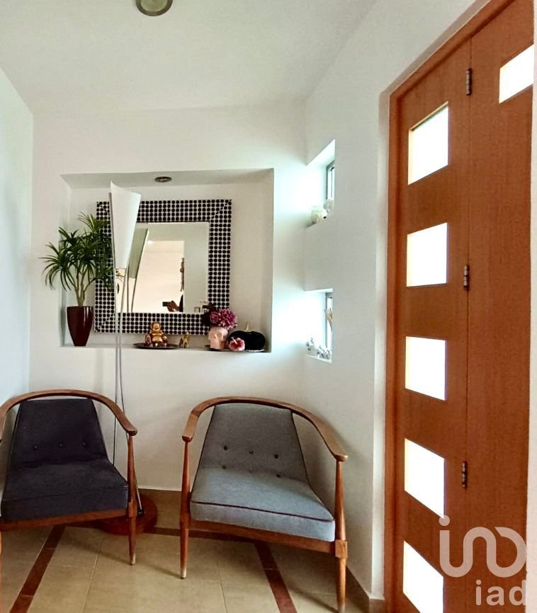 Casa de 2 niveles en fraccionamiento Arboledas de San Javier, Pachuca, Hidalgo.