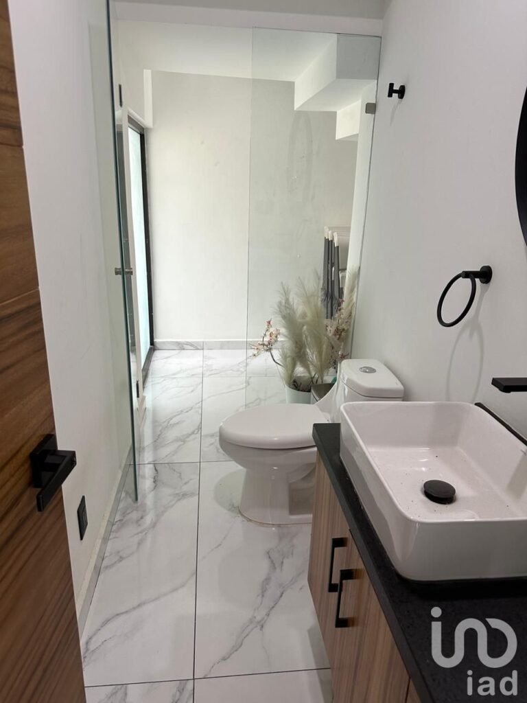 SE VENDE HOGAR FRACCIONAMIENTO EXCLUSIVO KATANIA SOLO 45 CASAS EN TLAJOMULCO DE ZUÑIGA JALISCO