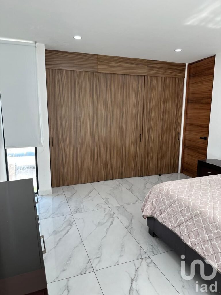 SE VENDE HOGAR FRACCIONAMIENTO EXCLUSIVO KATANIA SOLO 45 CASAS EN TLAJOMULCO DE ZUÑIGA JALISCO