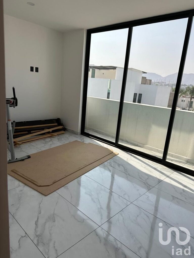 SE VENDE HOGAR FRACCIONAMIENTO EXCLUSIVO KATANIA SOLO 45 CASAS EN TLAJOMULCO DE ZUÑIGA JALISCO