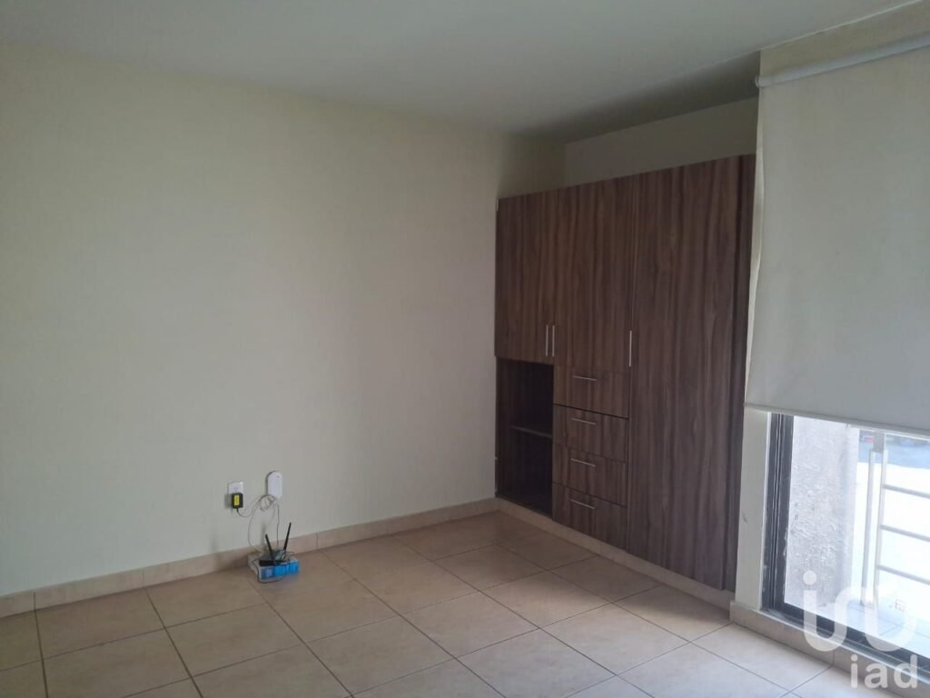 RESIDENCIAL DEL PARQUE - MELISSANI.  CASA EN PRIVADA