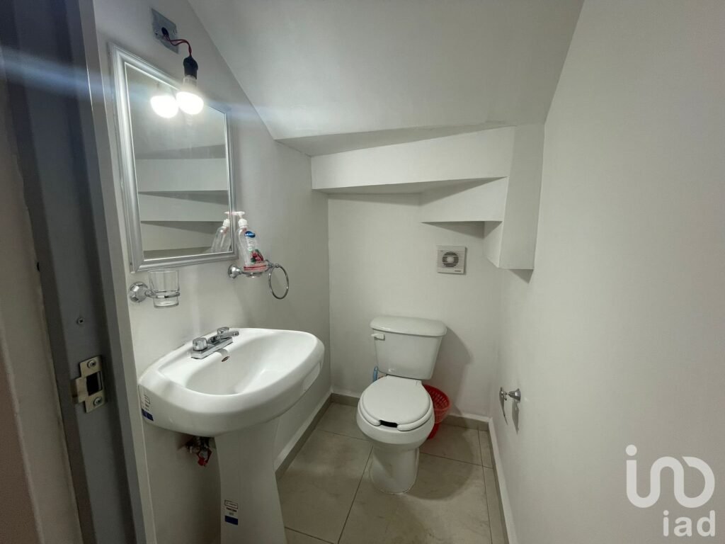 CASA EN VENTA EN RESIDENCIAL BUGAMBILIAS, SOLEDAD, SLP.