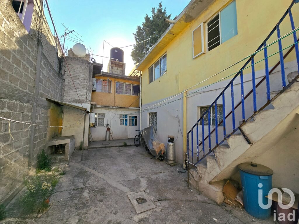 EDIFICIO EN VENTA, IDEAL PARA INVERSIÓN, COL. PRENSA NACIONAL, TLALNEPANTLA