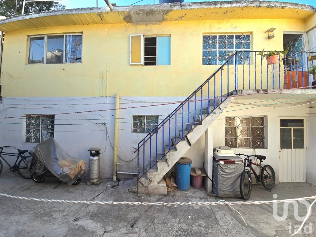 EDIFICIO EN VENTA, IDEAL PARA INVERSIÓN, COL. PRENSA NACIONAL, TLALNEPANTLA