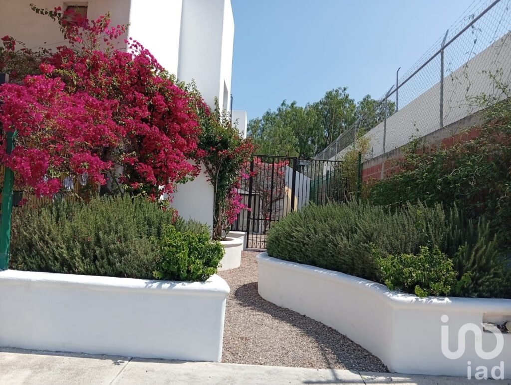 Casa  en  venta  la  Corregidora  Qro