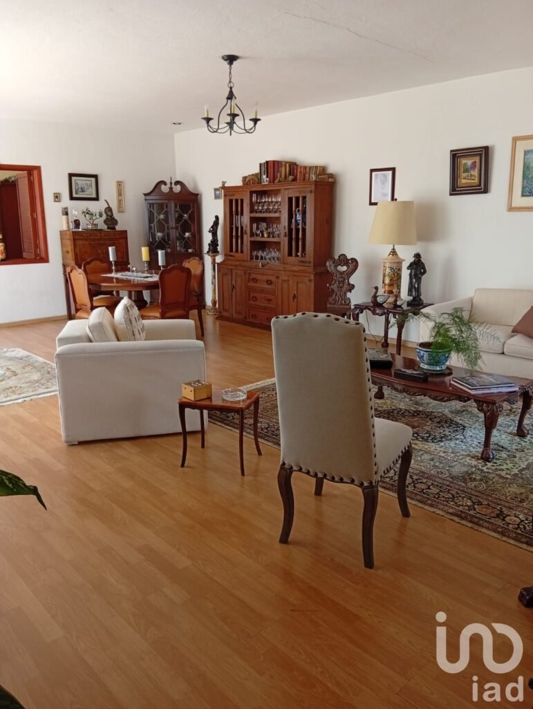 Casa  en  venta  la  Corregidora  Qro