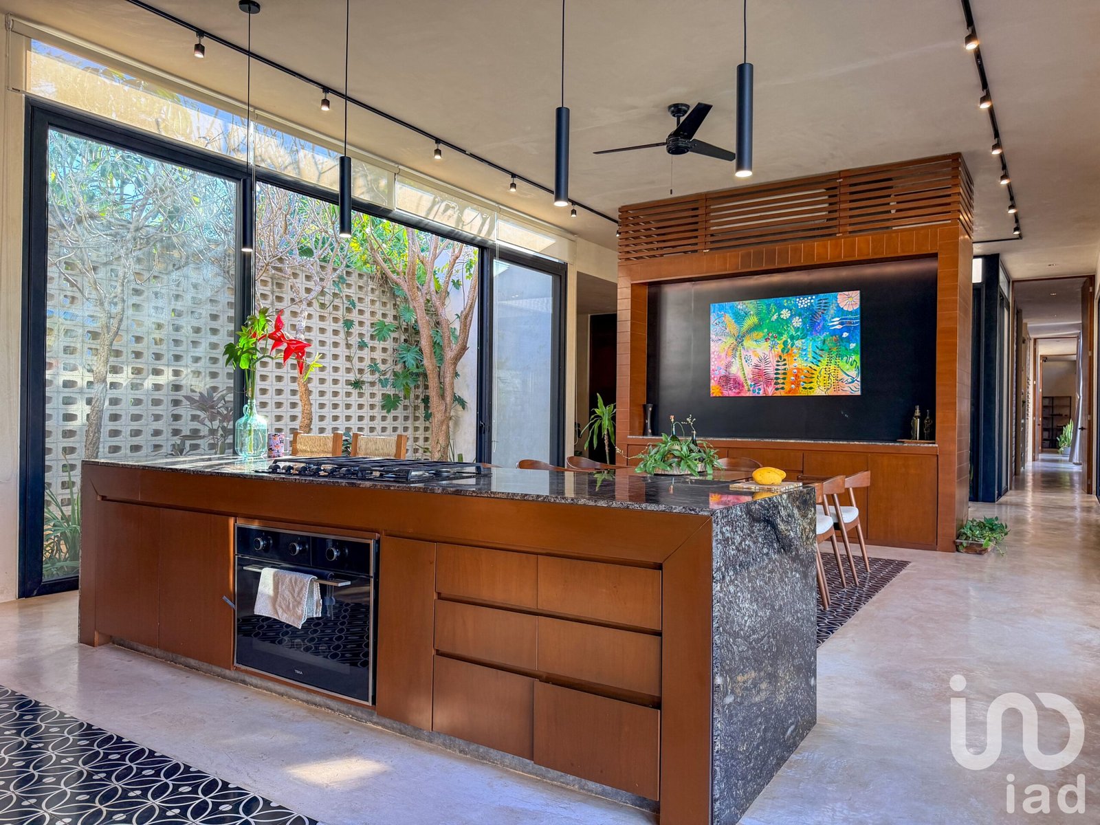 CASA EN VENTA DE UN SOLO NIVEL EN SANTA GERTRUDIS COPÓ, CON UN GRAN TERRERO