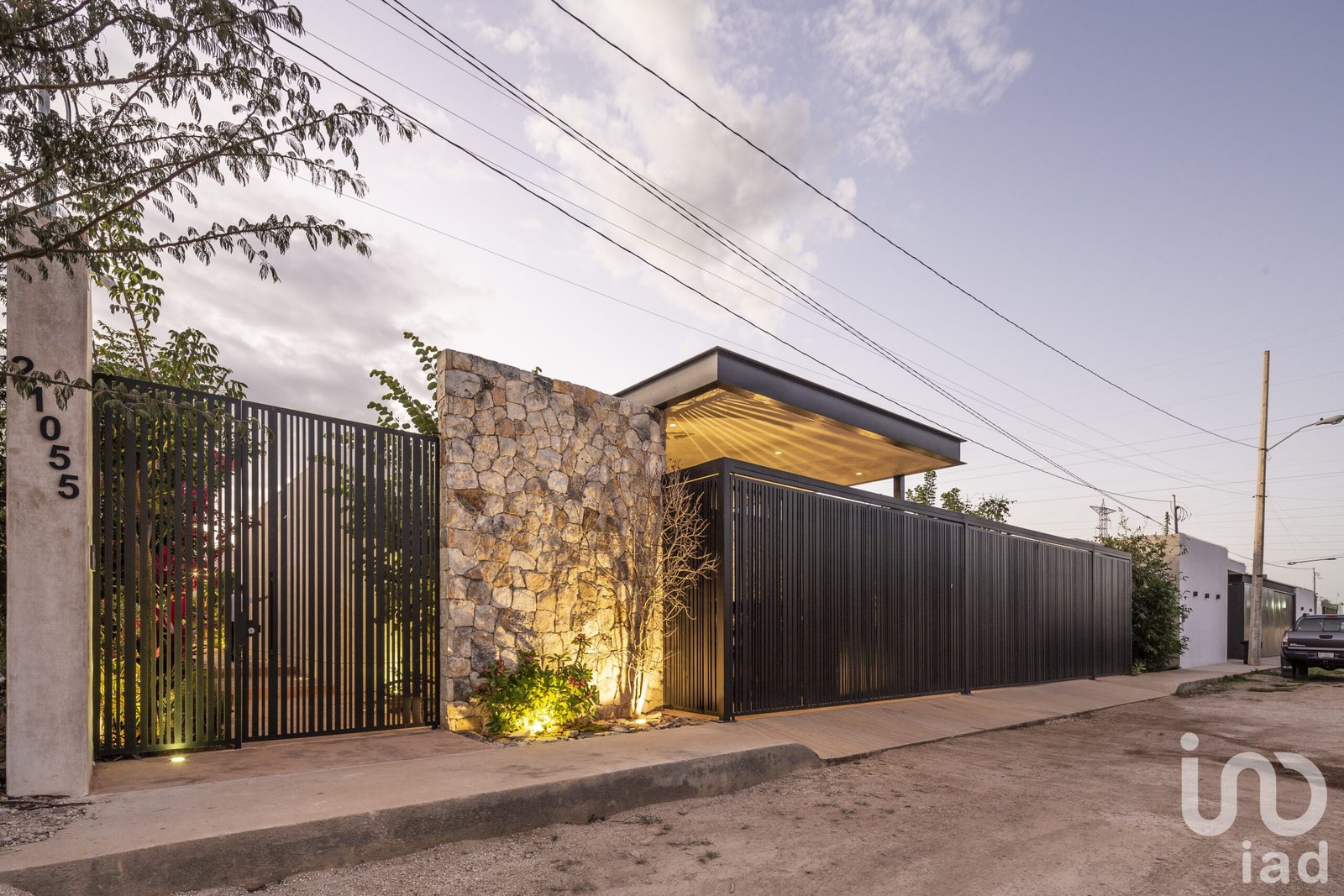 CASA EN VENTA DE UN SOLO NIVEL EN SANTA GERTRUDIS COPÓ, CON UN GRAN TERRERO