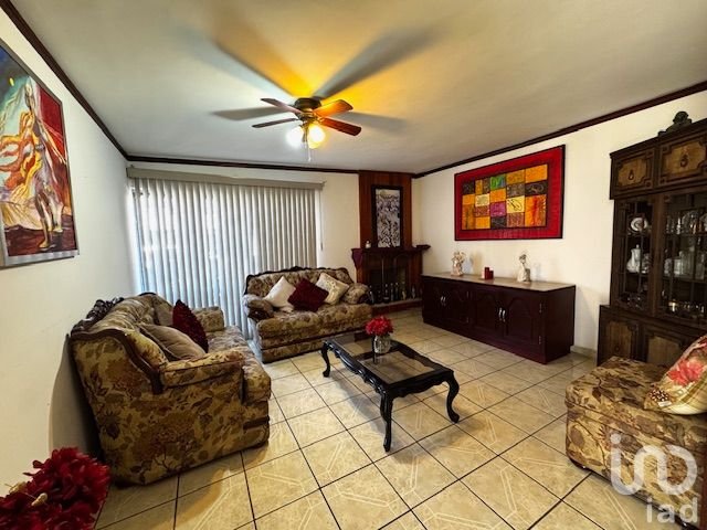 CASA EN VENTA DE UNA PLANTA EN VILLA SATELITE EN HERMOSILLO, SONORA.