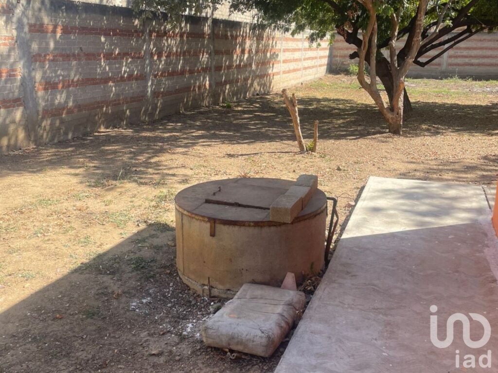 CASA EN VENTA CON PATIO GRANDE EN EL CENTRO DE ÁNIMAS TRUJANO, OAXACA