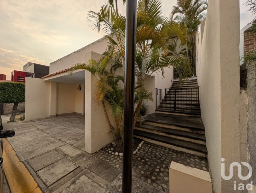 Casa en venta en condominio Loma Bonita en Tzompantle