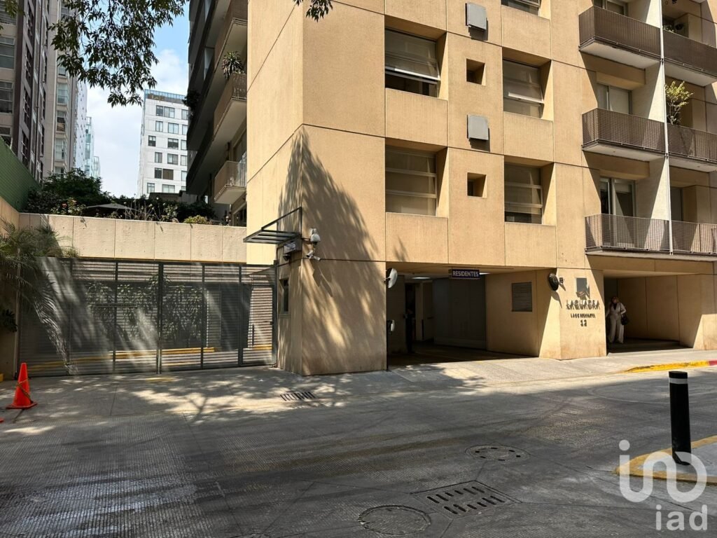 Se vende departamento en La Quadra  Col Ampliación Granada