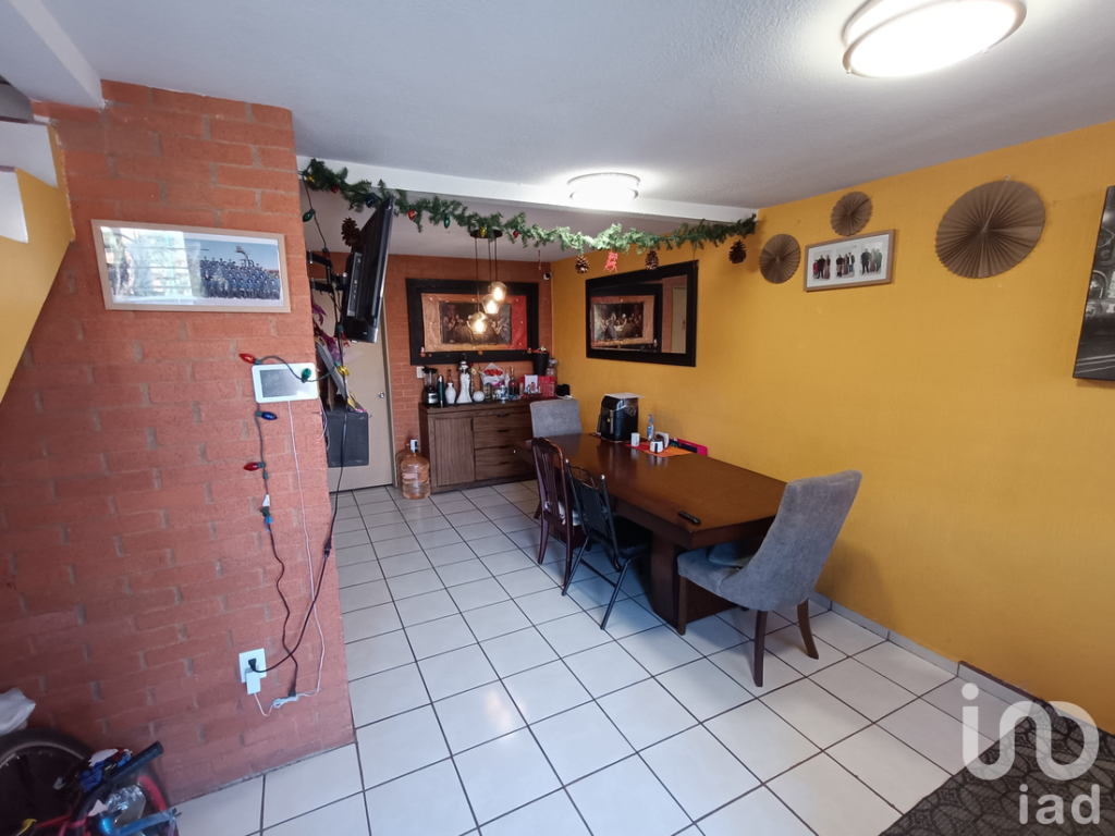 Casa en Venta en Jardines del Rio