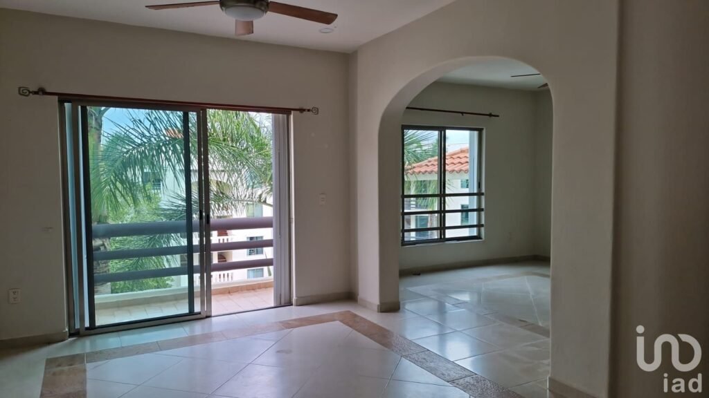 RENTA DE DEPARTAMENTO EN HERMOSO FRACCIONAMIENTO EN RESIDENCIAL MEDITERRANEE