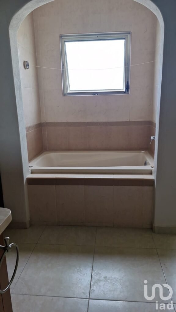 RENTA DE DEPARTAMENTO EN HERMOSO FRACCIONAMIENTO EN RESIDENCIAL MEDITERRANEE