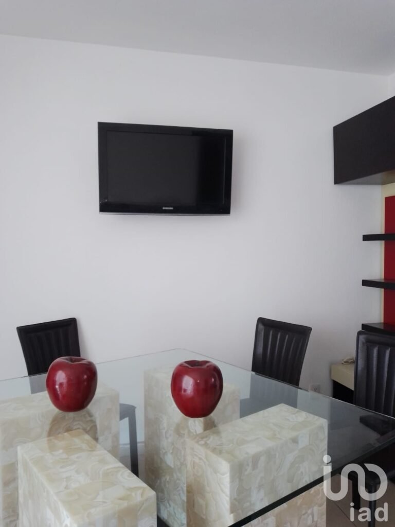 RENTA DE DEPARTAMENTO AMUEBLADO EN LOMAS DE ANGELOPOLIS II