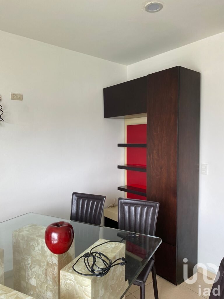 RENTA DE DEPARTAMENTO AMUEBLADO EN LOMAS DE ANGELOPOLIS II