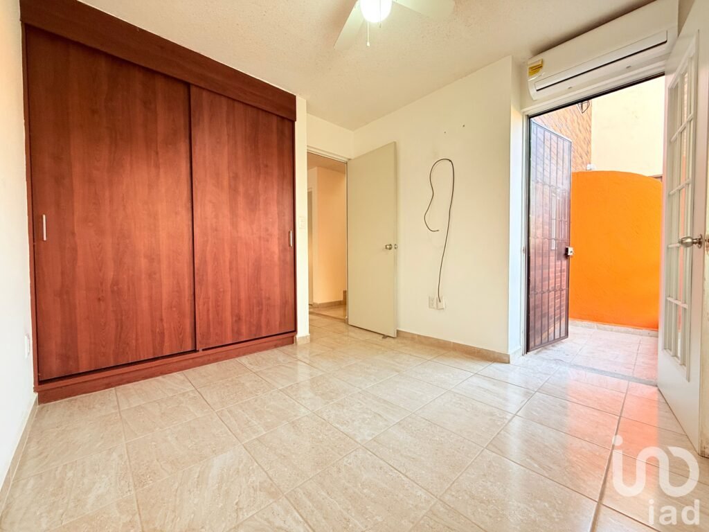 Casa en Venta en Fracc Los Sauces. ¡¡Lista para habitar!!