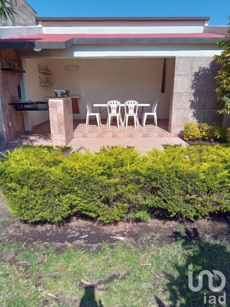 En venta terreno habitacional en lomas de san francisco tepojaco en privada con seguridad