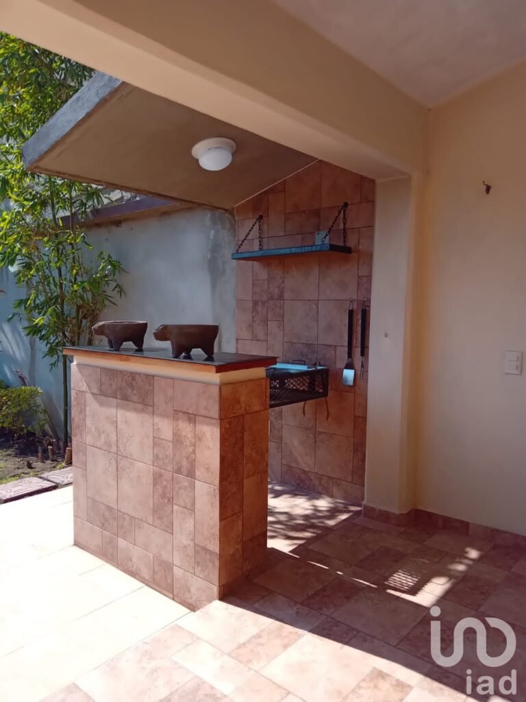 En venta terreno habitacional en lomas de san francisco tepojaco en privada con seguridad