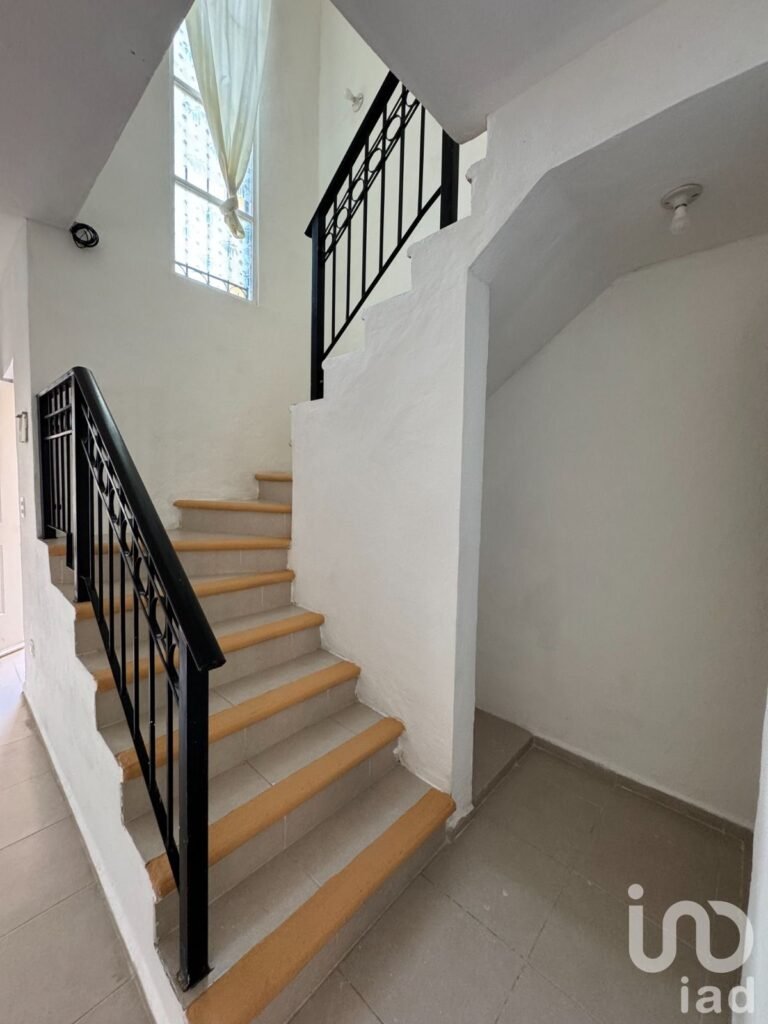 VENDO CASA RESIDENCIAL MARSELLA, PLAYA DEL CARMEN, Q. ROO