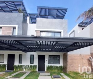 CASA EN VENTA LOMAS DE ANGELOPOLIS III CON PISCINA Y AMENIDADES CASA EN VENTA LOMAS DE ANGELOPOLIS III CON PISCINA Y AMENIDADES