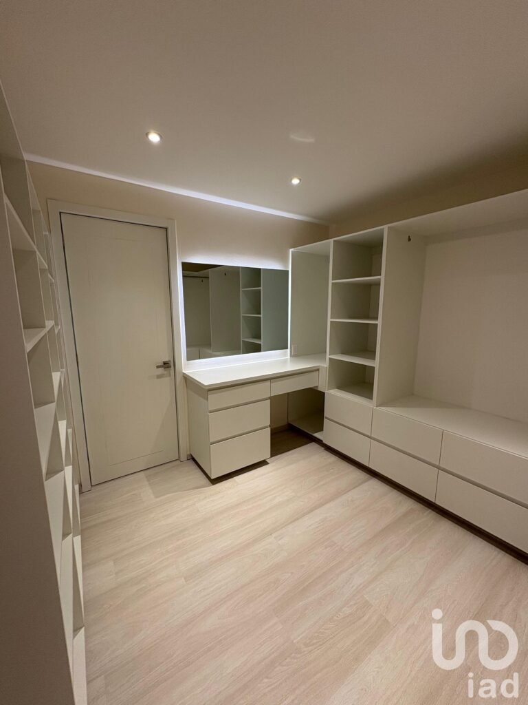 CASA EN VENTA PARQUE MALTA LOMAS DE ANGELOPOLIS III