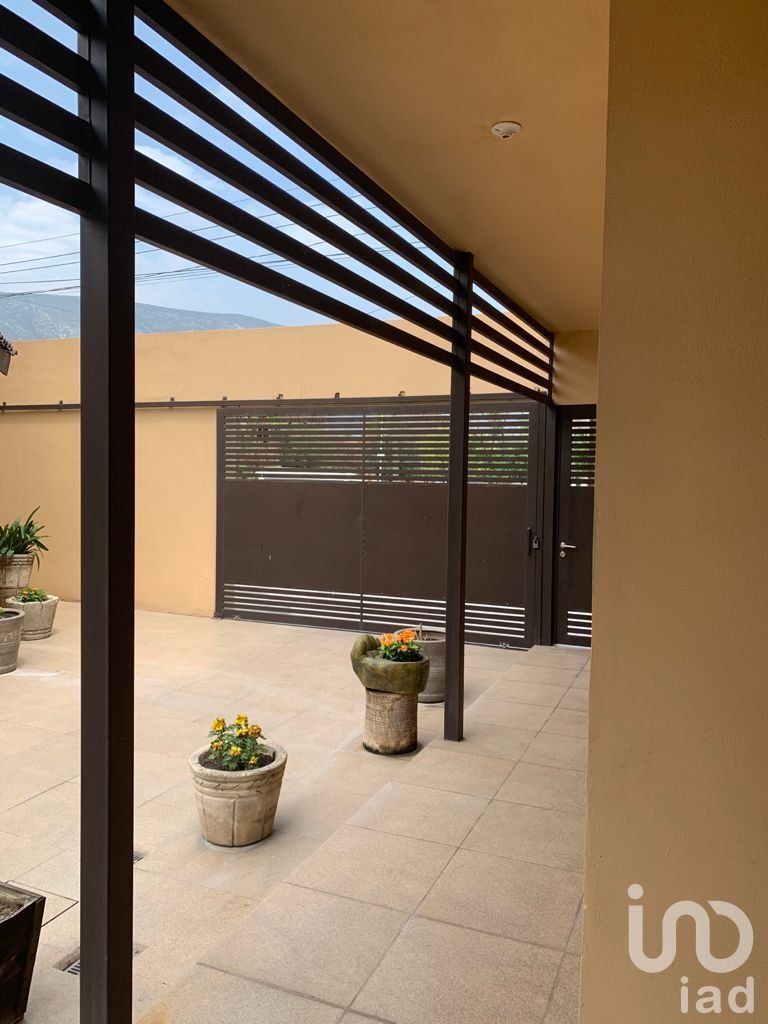 En Venta Excelente Propiedad con Seis Departamentos y Casa Principal Zona Alta Plusvalia Sn Nicolás