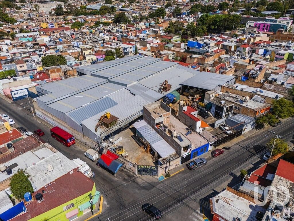 Terreno en Venta Tlaquepaque Centro