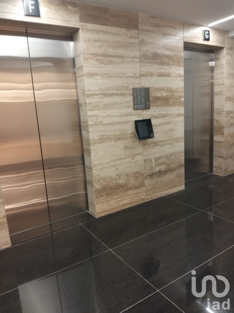 OFICINA EN CENTRAL PARK SAN ANGEL EDIFICIO ENJOY