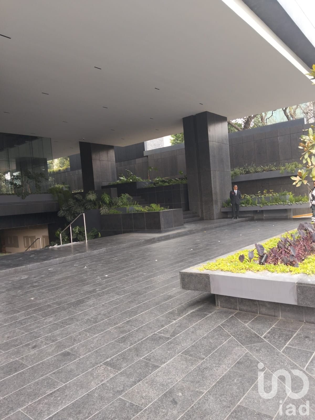 OFICINA EN CENTRAL PARK SAN ANGEL EDIFICIO ENJOY