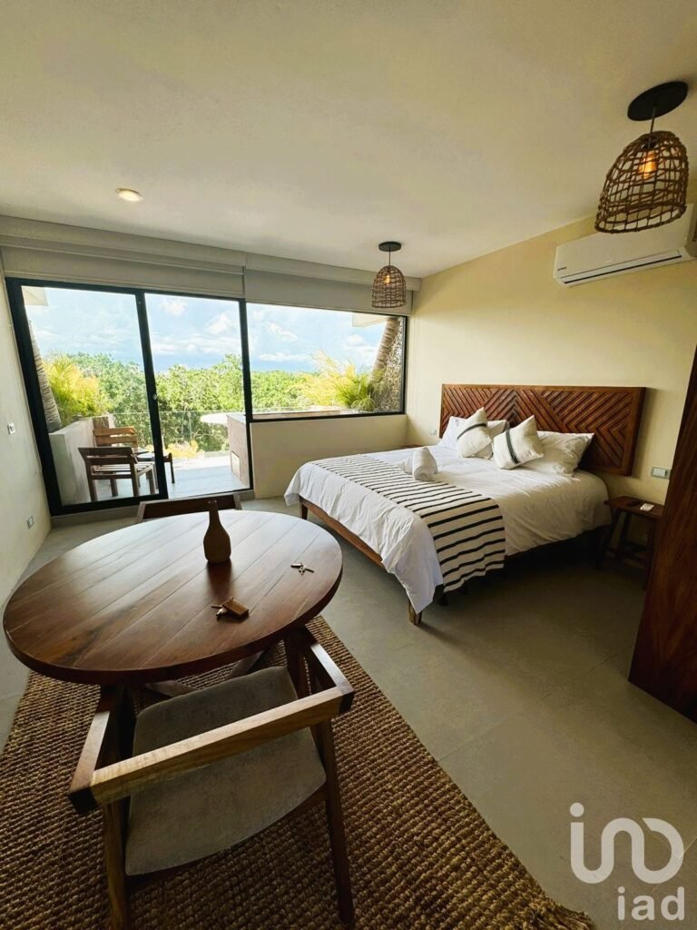 Estudio amueblado en Renta con terraza. La Veleta Tulum.