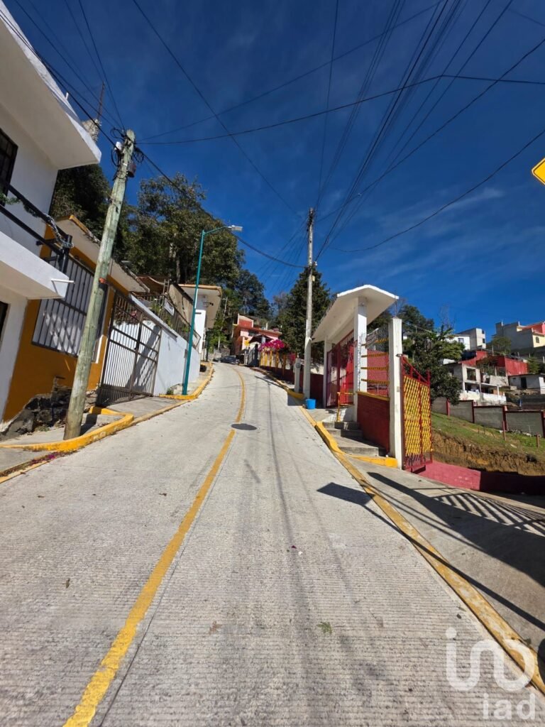 Venta de propiedad para inversión en la colonia Veracruz en Xalapa Veracruz