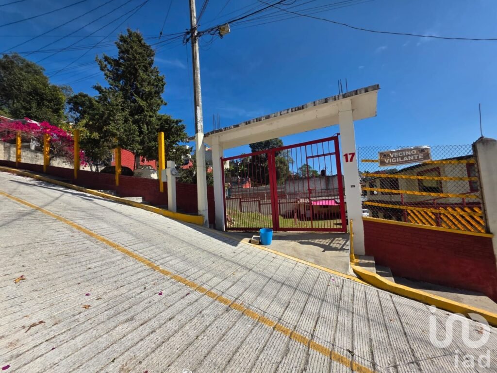 Venta de propiedad para inversión en la colonia Veracruz en Xalapa Veracruz