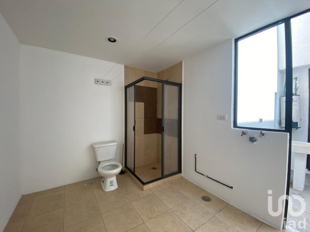 Casa de 3 recámaras en renta en Jardines de las Lomas, Cascatta, Lomas de Angelópolis