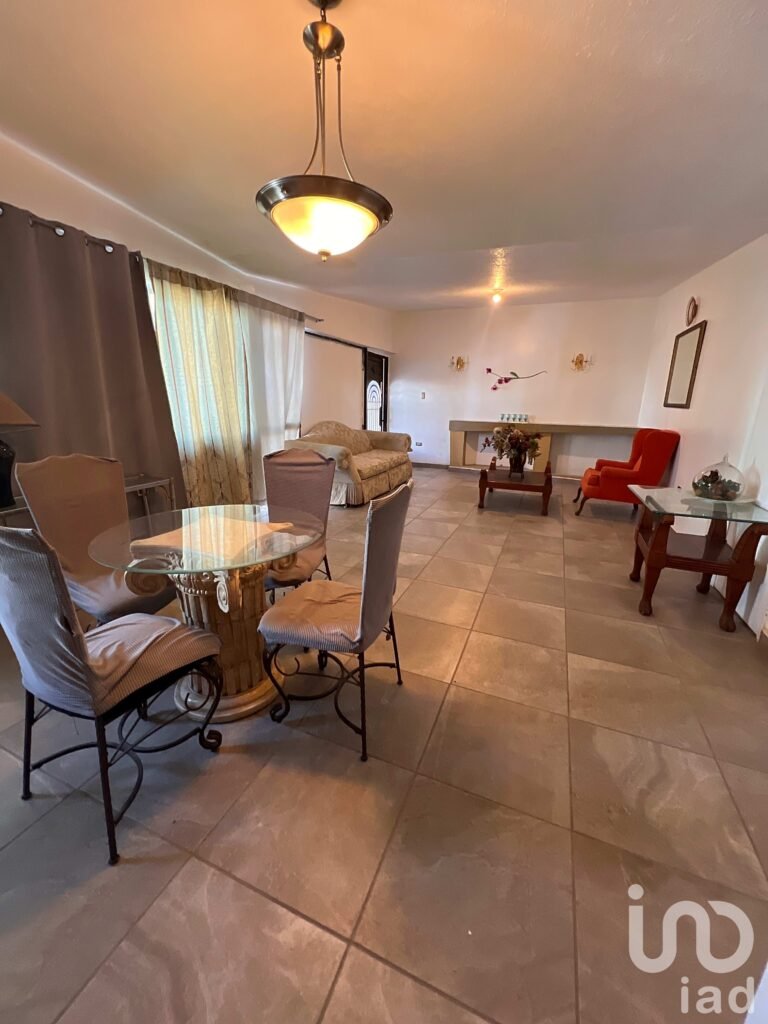 SE RENTA CASA EN COLONIA LOS NOGALES CIUDAD JUAREZ CHIHUAHUA